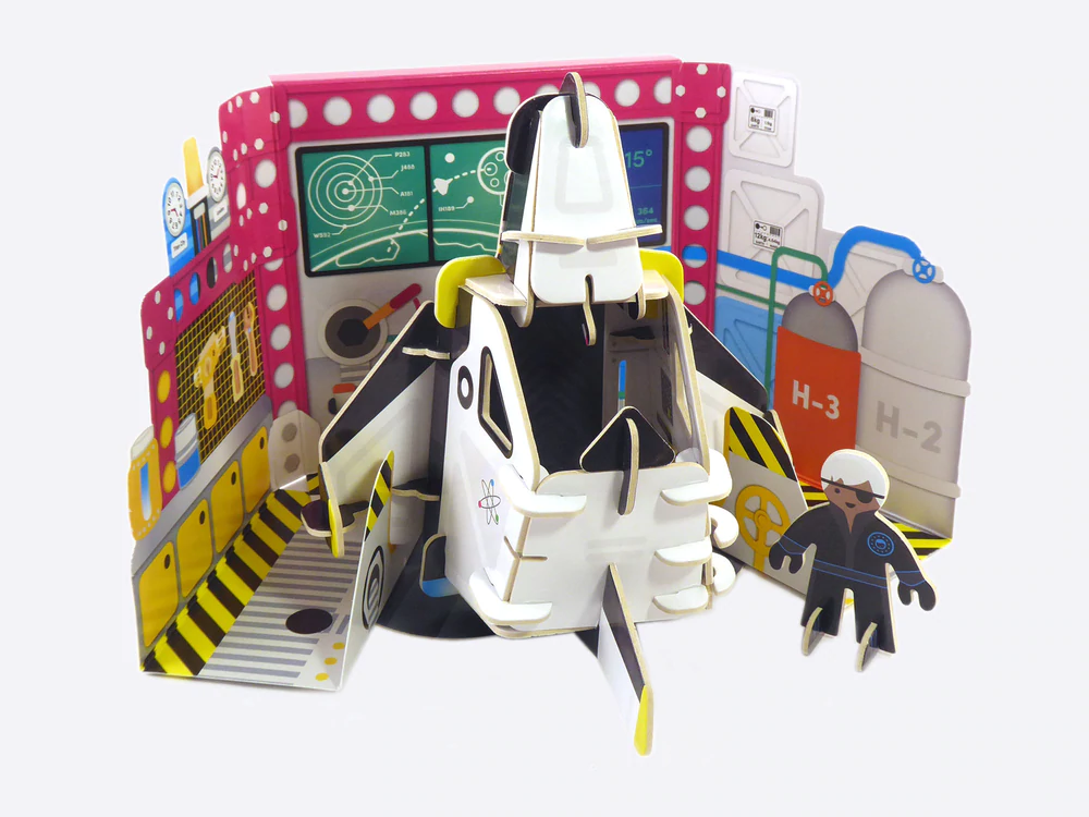 Space Ranger Eco-Friendly Playset By Playpress