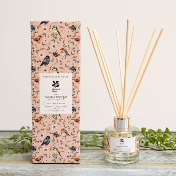 English Pear & Blossom (Garden Birds) Diffuser By Toasted Crumpet