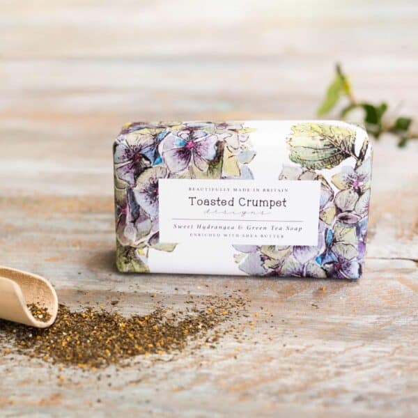 Sweet Hydrangea & Green Tea 190g Soap Bar By Toasted Crumpet