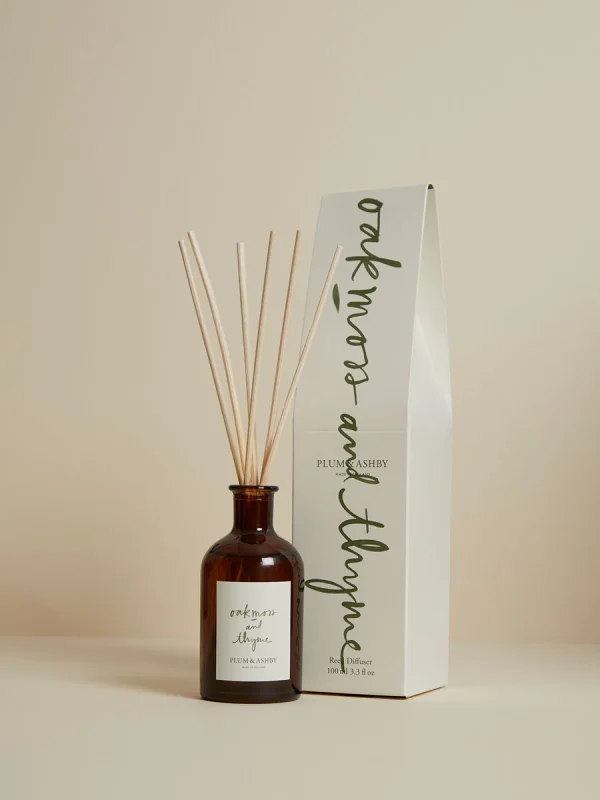 Oakmoss & Thyme Reed Diffuser by Plum & Ashby