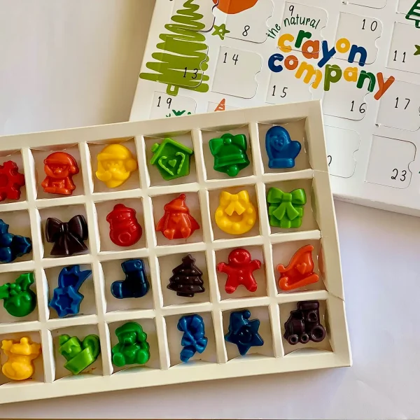 Advent Calendar 24 Christmas Themed Crayons By The Natural Crayon Company