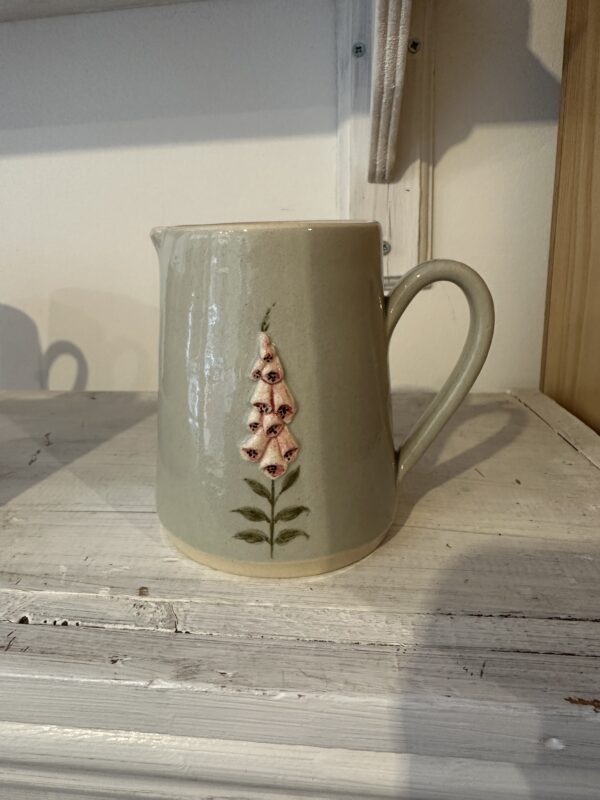 Eau de nil Foxglove Medium Jug by Hogben Pottery