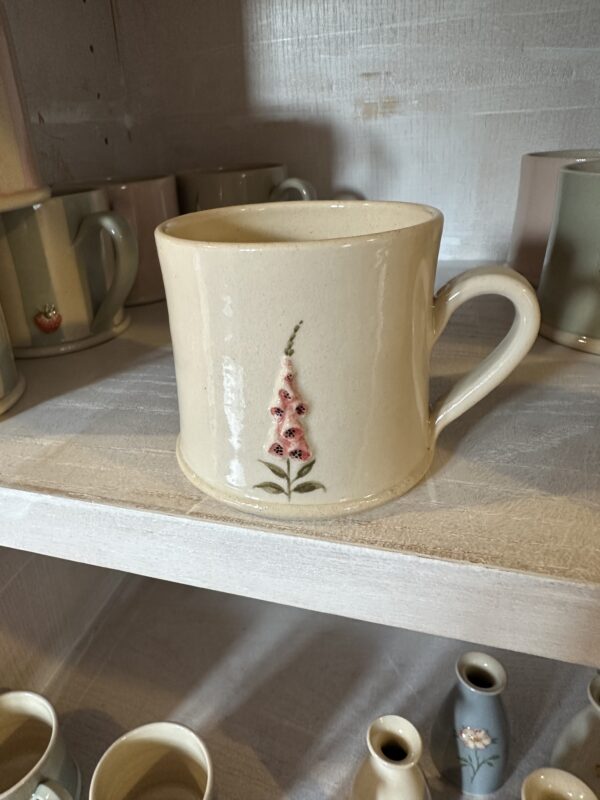 Cream foxglove mug by hogen pottery
